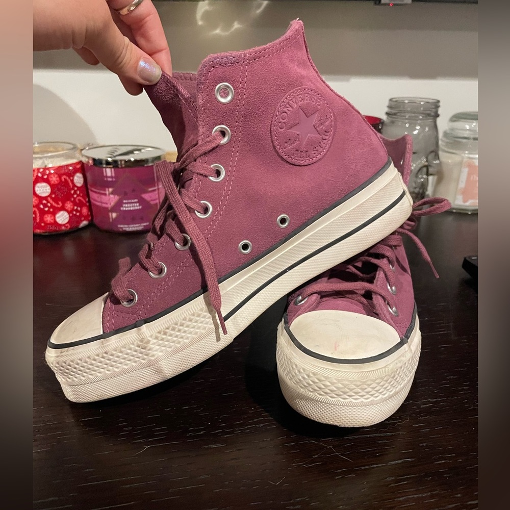 Platform converse